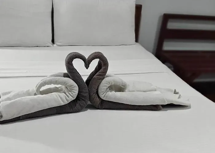 Duck And Restaurant Hotel