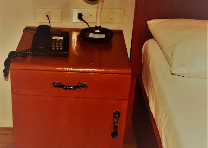 Hotel Duck And Restaurant 3*